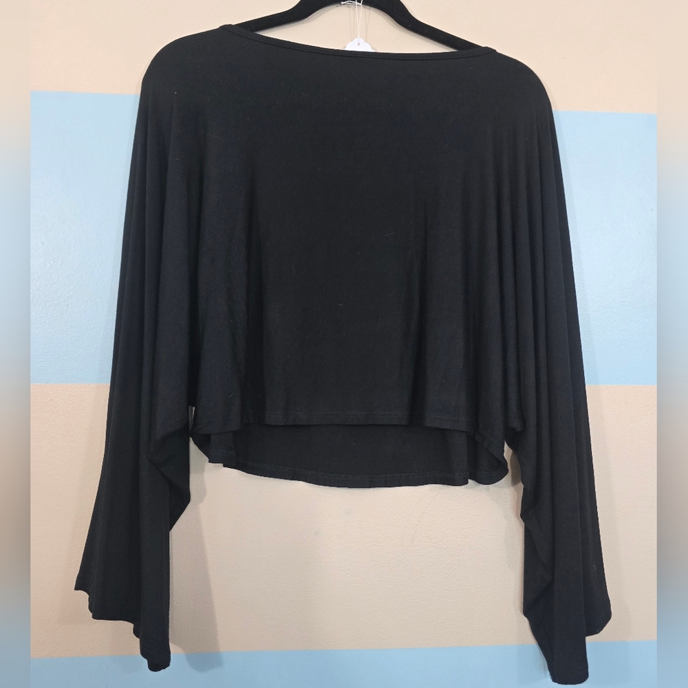NWT Primi Elegant Black Women's Cropped Blouse - Picture 4 of 7